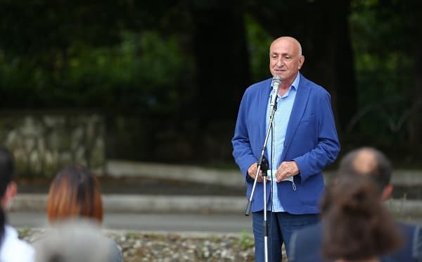 ანზორ მელია – მერწმუნეთ, მე ვიქნები თქვენი ოჯახის მეგობარი მერი, “ქართული ოცნების” კანდიდატსაც მივმართავ, მისი მერიც ვიქნები