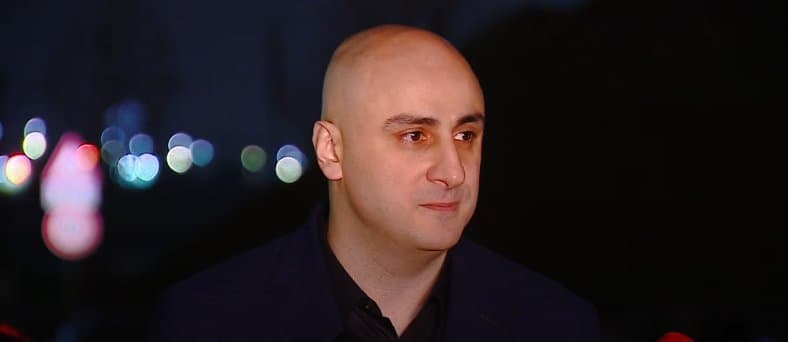 Frontnews image description