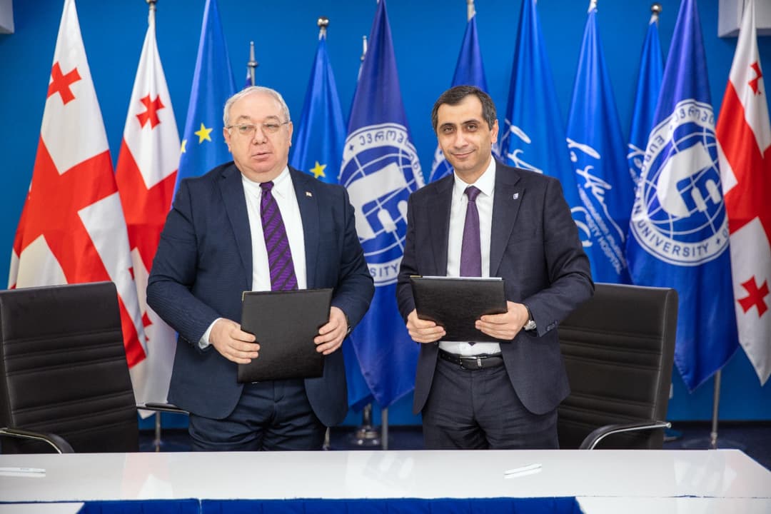 “ევროპის უნივერსიტეტსა” და “სოხუმის სახელმწიფო უნივერსიტეტს” შორის თანამშრომლობის მემორანდუმი გაფორმდა