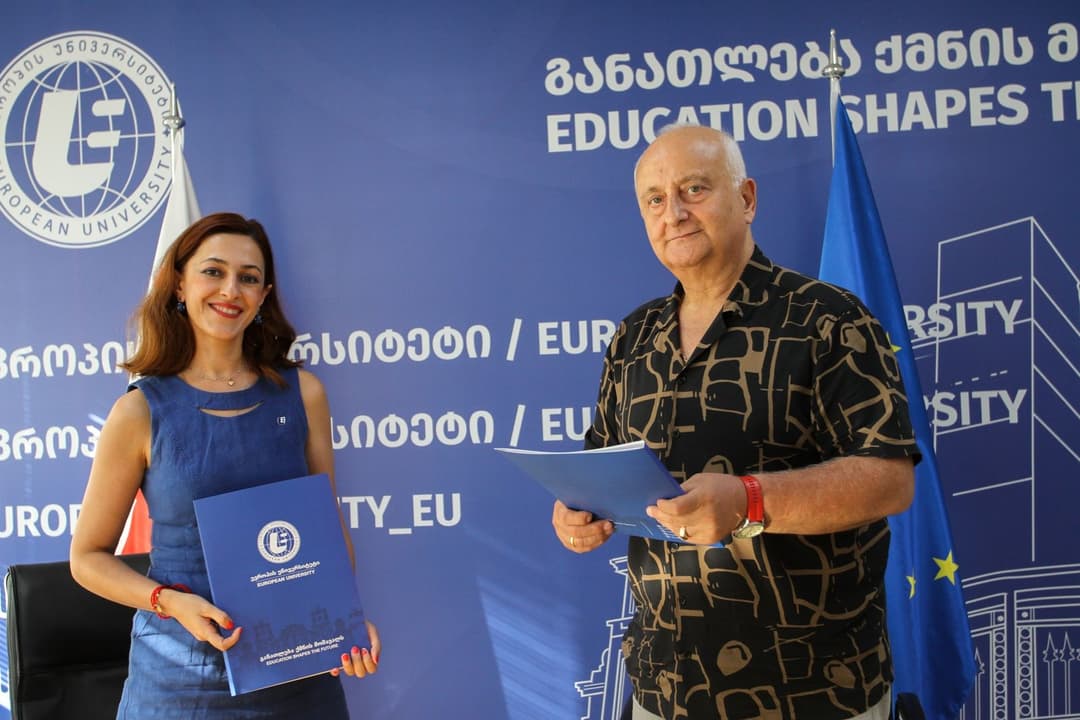 სკოლა-ლიცეუმ NK-სა და “ევროპის უნივერსიტეტს” შორის თანამშრომლობის მემორანდუმი გაფორმდა