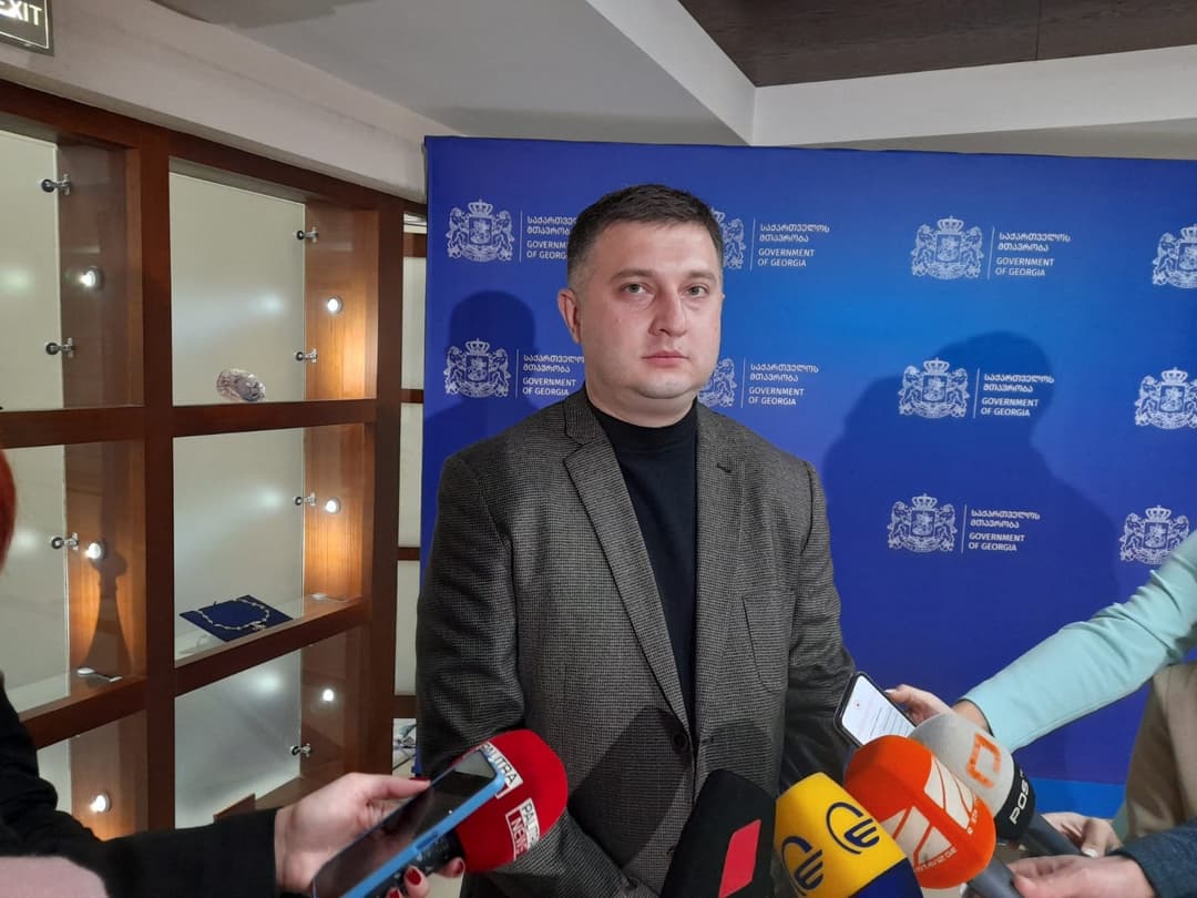 ონის მერი – ქალაქ ონში ძირითადი პრობლემაა წყლით მომარაგება, ამის თაობაზე შედგა პრემიერთან საუბარი და ამ პრობლემის გადაჭრის გზაც მოიძებნა