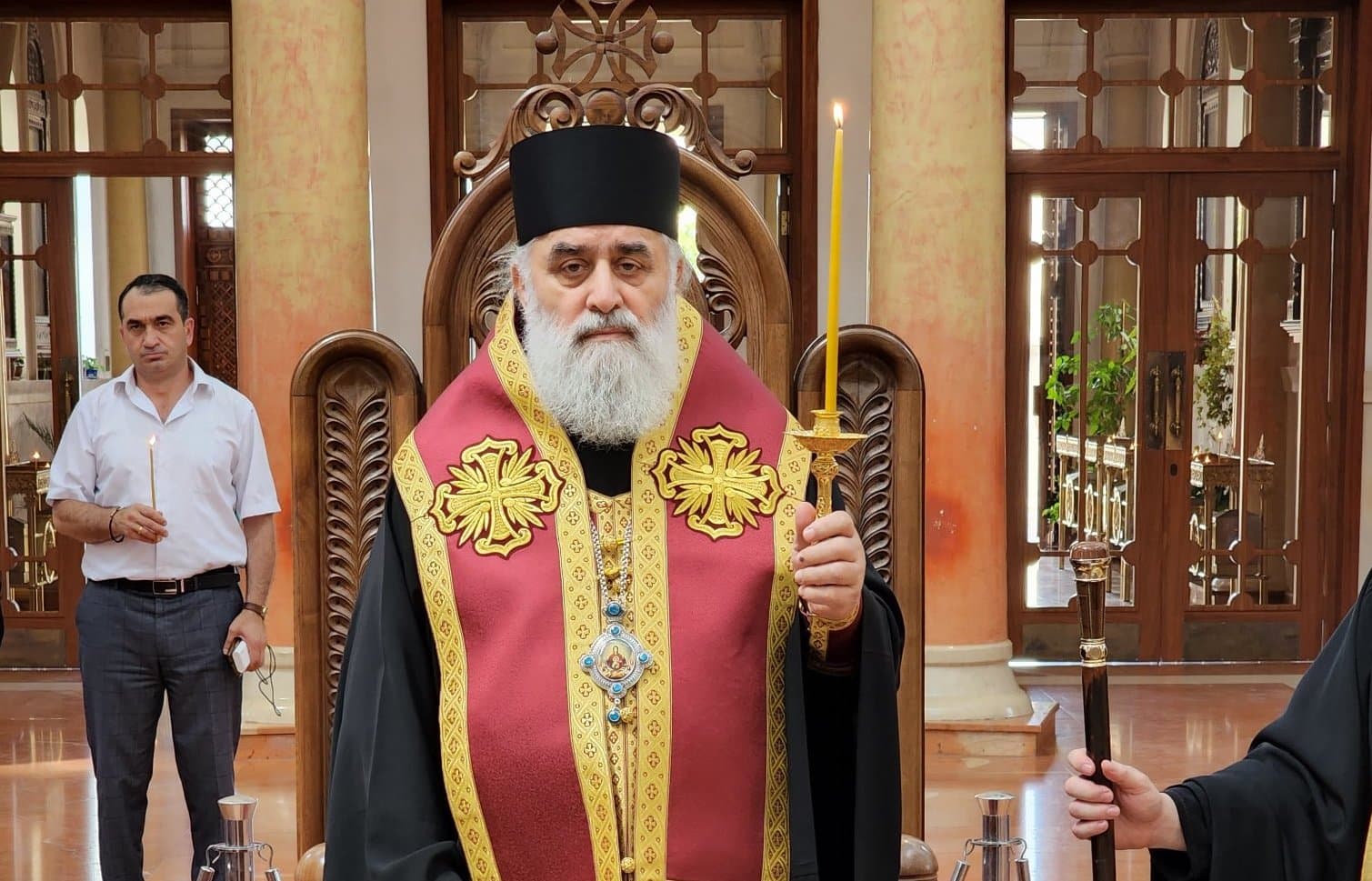 Frontnews image description