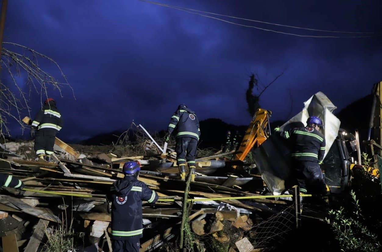 Frontnews image description