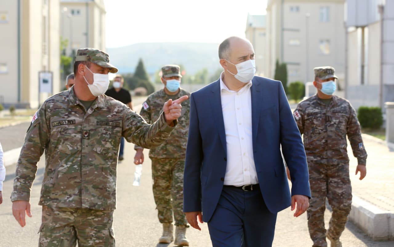 Frontnews image description