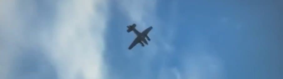 მფრინავი, რომელიც აშშ-ში მაღაზიაზე თვითმფრინავის შეჯახებით იმუქრებოდა, დაკავებულია