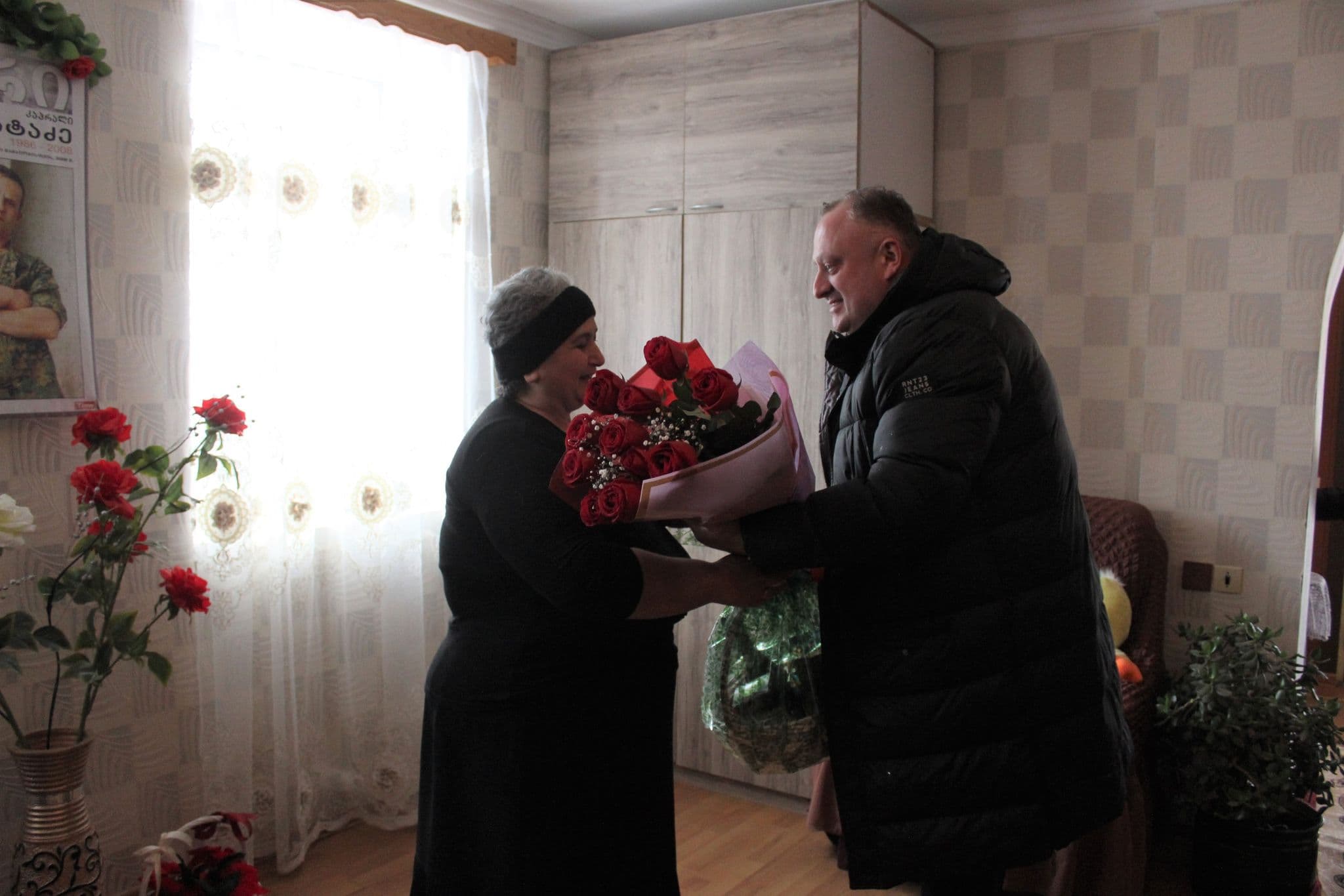 Frontnews image description