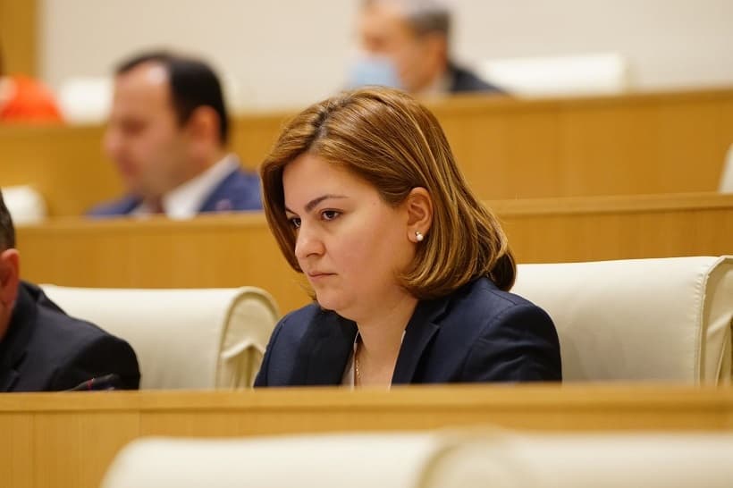 ანა ნაცვლიშვილი – მიცვალებულებზე თვალის დახუჭვა ეს კიდევ რაღაც ახალი სტანდარტია, რომლის დამკვიდრებასაც თქვენ ცდილობთ