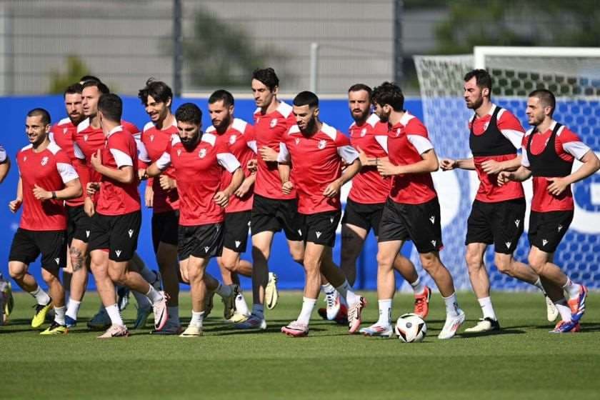 საქართველოს ნაკრები მესამე ტურის შეხვედრას დღეს პორტუგალიის წინააღმდეგ გამართავს