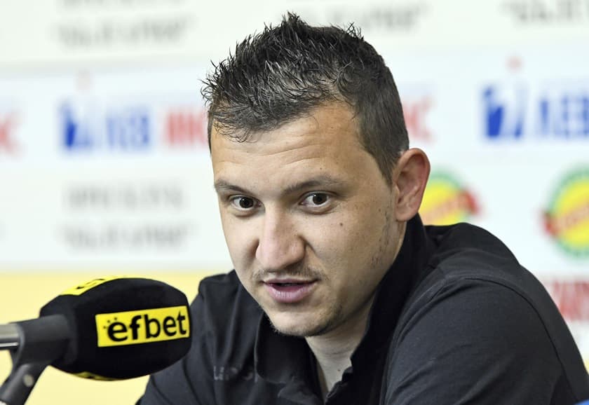 ბულაგრეთის ნაკრების ფეხბურთელი, რომელსაც თბილისში ოპერაცია ჩაუტარდა, ექიმების მეთვალყურეობის ქვეშ ერთი კვირა დარჩება