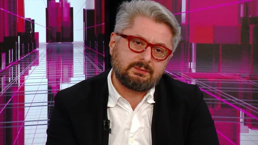 Frontnews image description