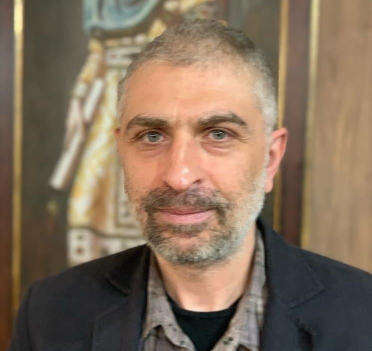 Frontnews image description