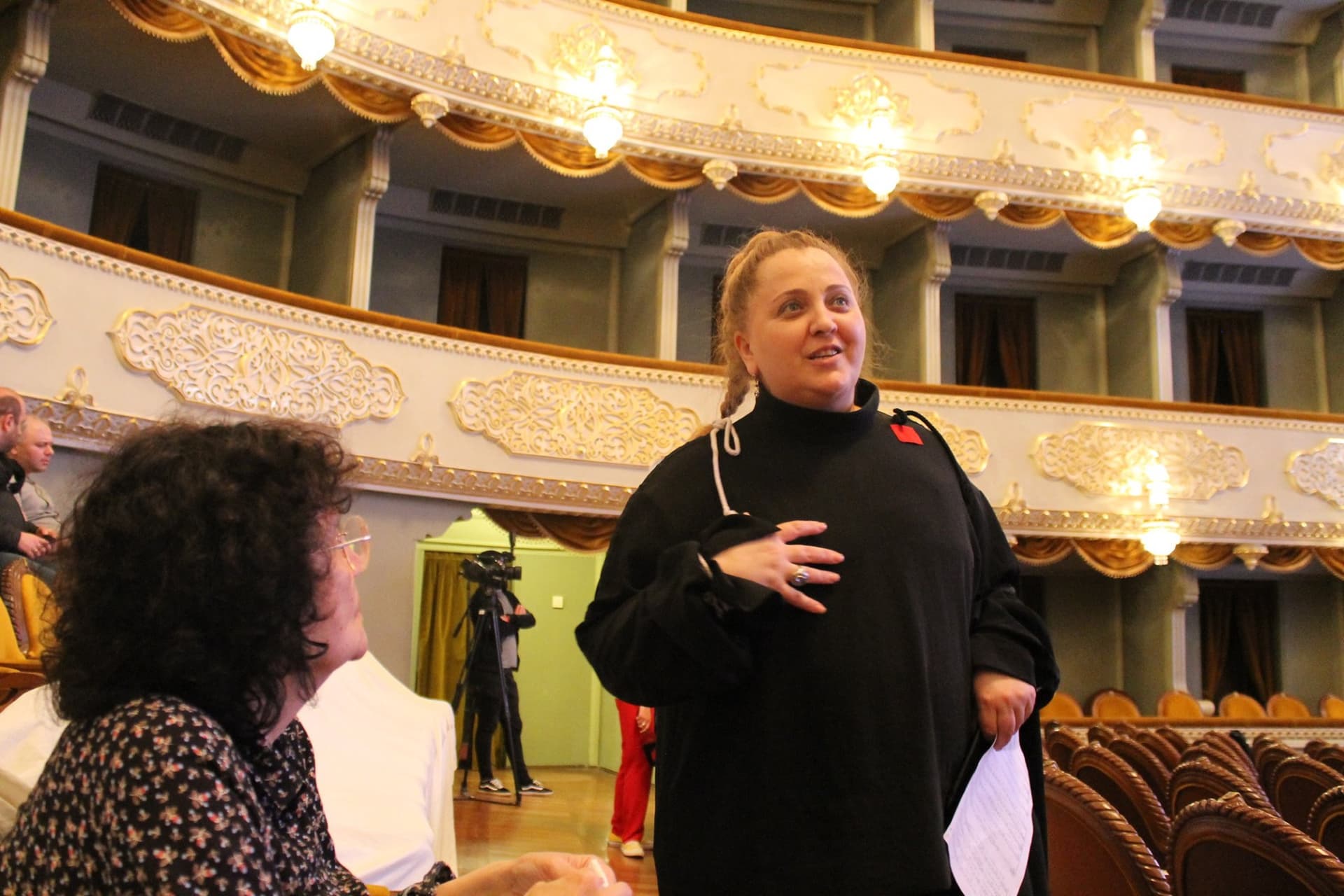 Frontnews image description