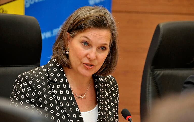 ვიქტორია ნულანდი – თუ პუტინი უარყოფს ჩვენს მიერ შეთავაზებულ მშვიდობიანი მოლაპარაკებების გზას, ჩვენ უნდა ვიყოთ და ვიქნებით მზად