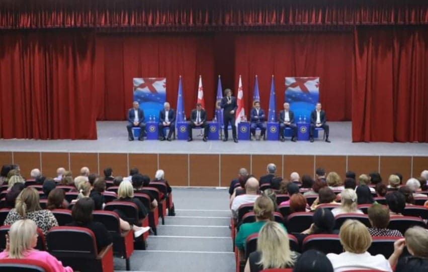 “ქართული ოცნების“ კონფერენციებზე თელავისა და ახმეტის ორგანიზაციების თავმჯდომარეები და ბიუროს წევრები აირჩიეს