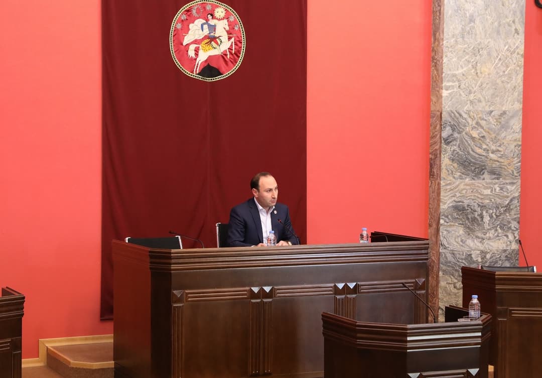 იურიდიულ საკითხთა კომიტეტმა “დეოლიგარქიზაციის შესახებ“ კანონპროექტი მეორე მოსმენით განიხილა