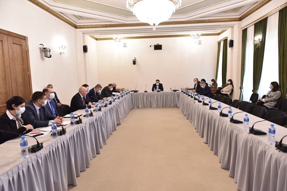 საერთაშორისო საავტომობილო სატვირთო გადაზიდვის ნებართვის გაცემის პროცესის მოწესრიგების მიზნით კანონში ცვლილებები შედის