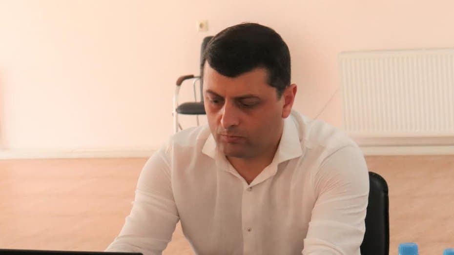 Frontnews image description