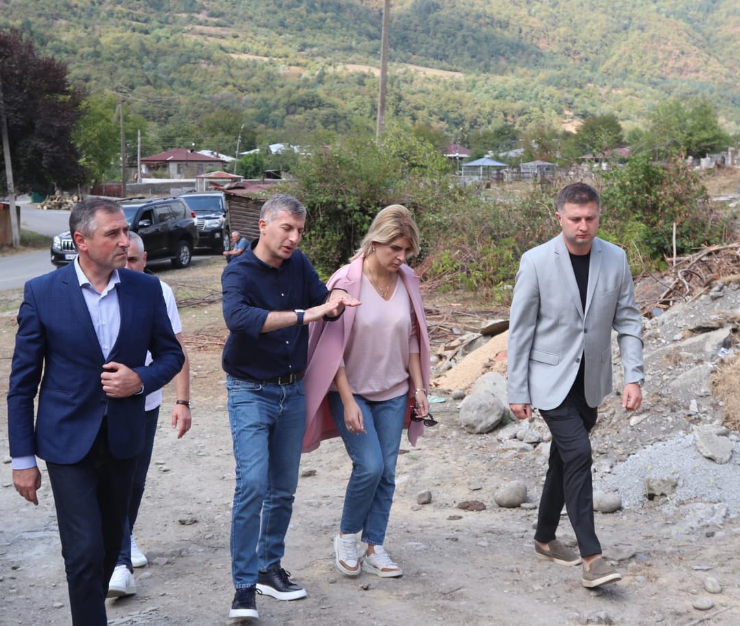 ონის მუნიციპალიტეტში საჩხერის საავადმყოფოს ბაზაზე, ახალი საავადმყოფოს რეაბილიტაცია ოქტომბრის ბოლომდე დასრულდება