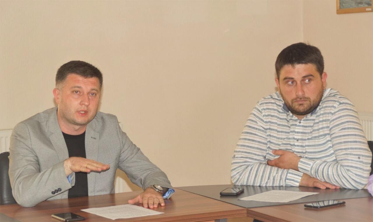 Frontnews image description