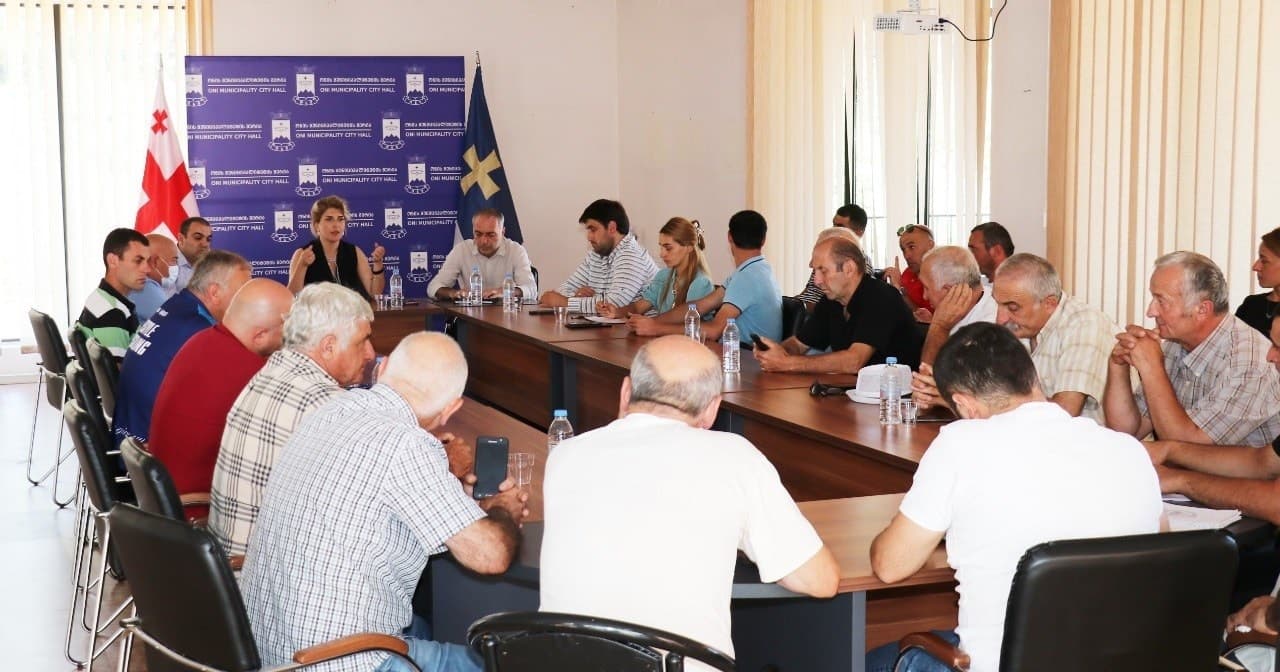 Frontnews image description