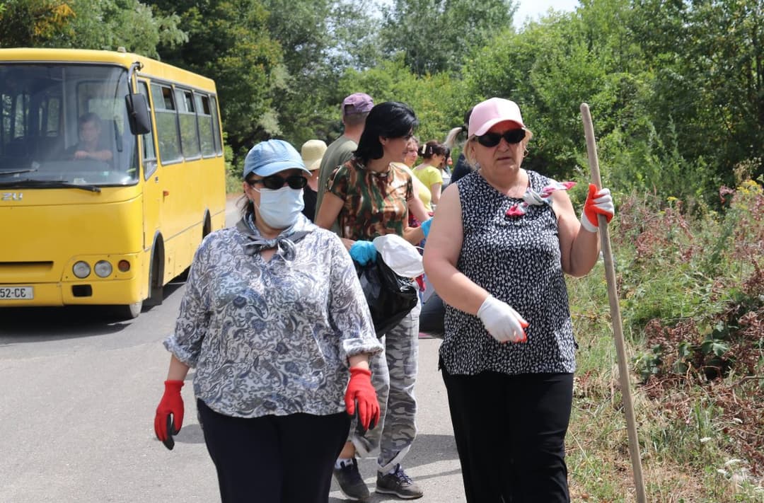 ონის მუნიციპალიტეტში დასუფთავების მასშტაბური აქცია ჩატარდა