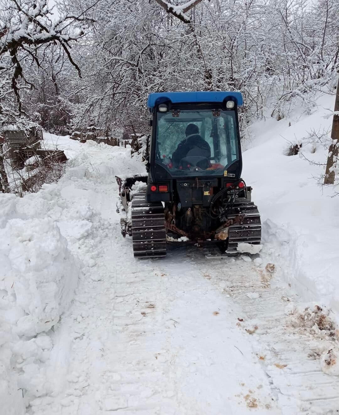 Frontnews image description