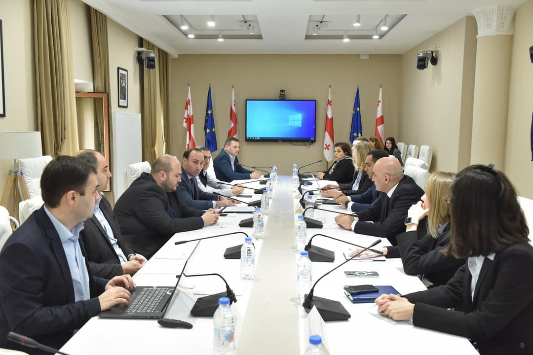 ანრი ოხანაშვილი – დღეს ანტიკორუფციული ღონისძიებების გაძლიერებასთან დაკავშირებით კონკრეტული საკანონმდებლო ცვლილებები წარვადგინეთ