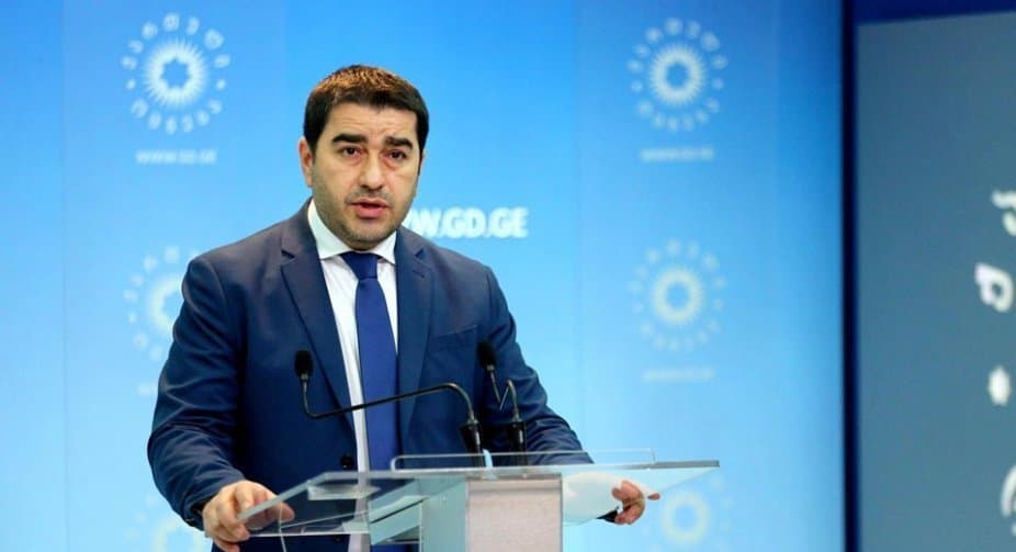 “ქართული ოცნების” კვლევით, რუსთავში ნინო ლაცაბიძეს 53,5% უჭერს მხარს, დავით კირკიტაძეს – 36,8%