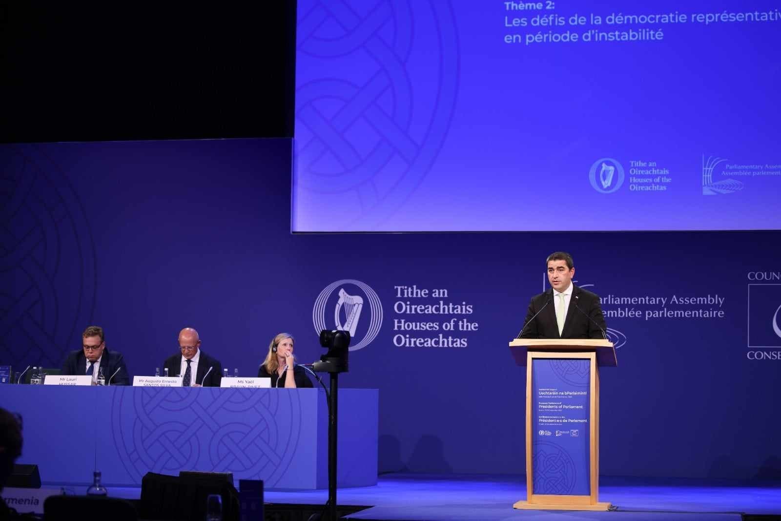 Frontnews image description