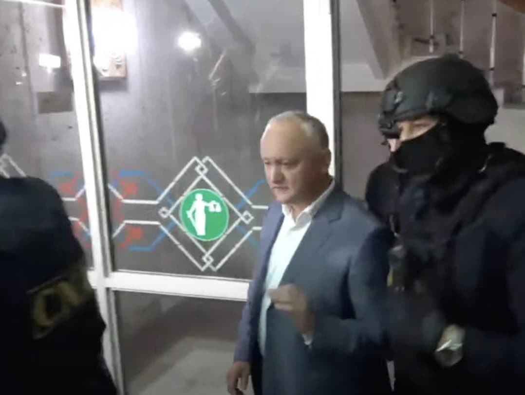 Frontnews image description