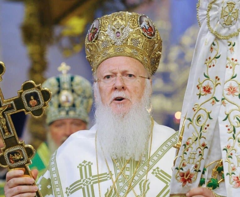 მსოფლიო პატრიარქი კლინიკაში გადაიყვანეს