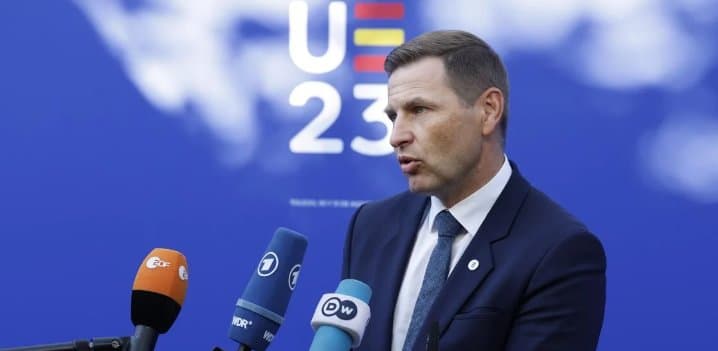 Frontnews image description