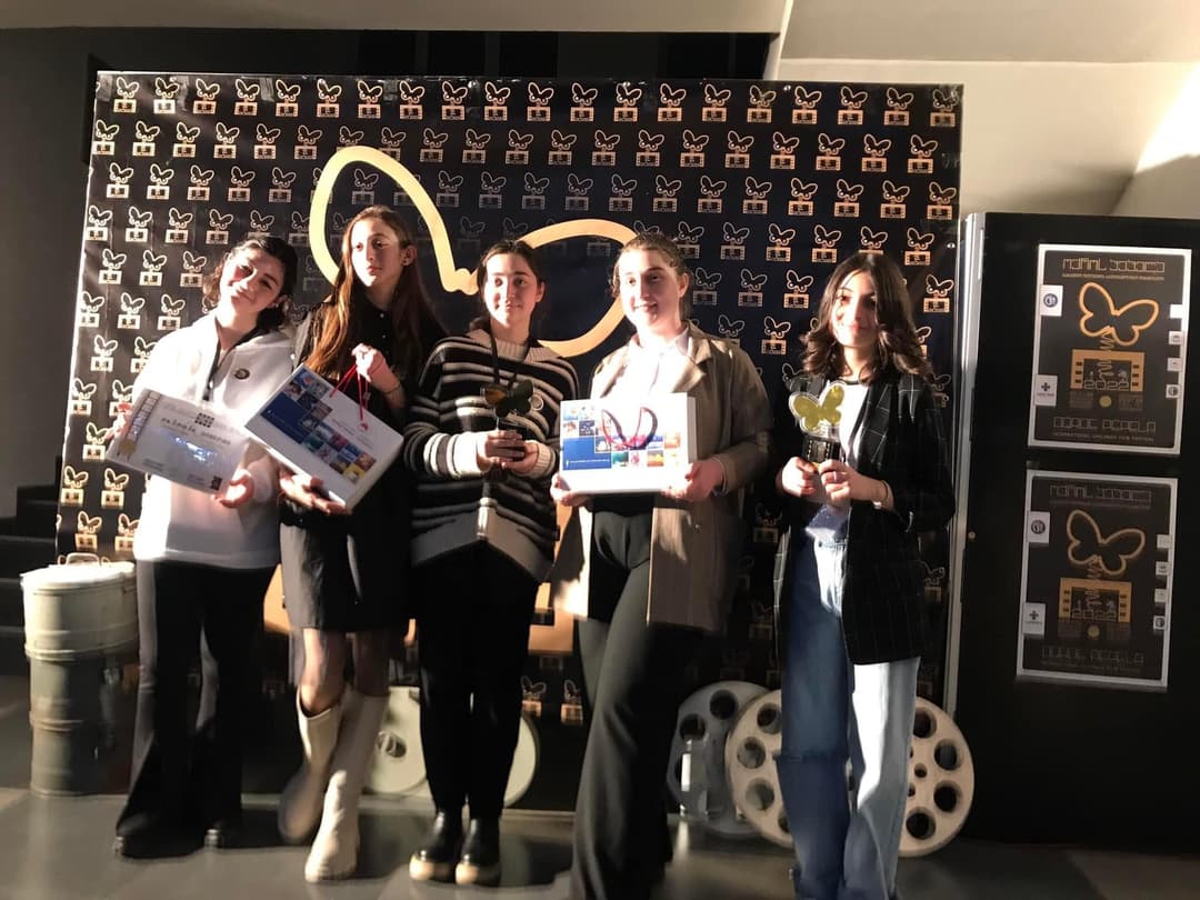 საბავშვო ფილმების საერთაშორისო ფესტივალზე ონელი მოზარდების მიერ გადაღებულმა ფილმებმა საპრიზო ადგილი მოიპოვა