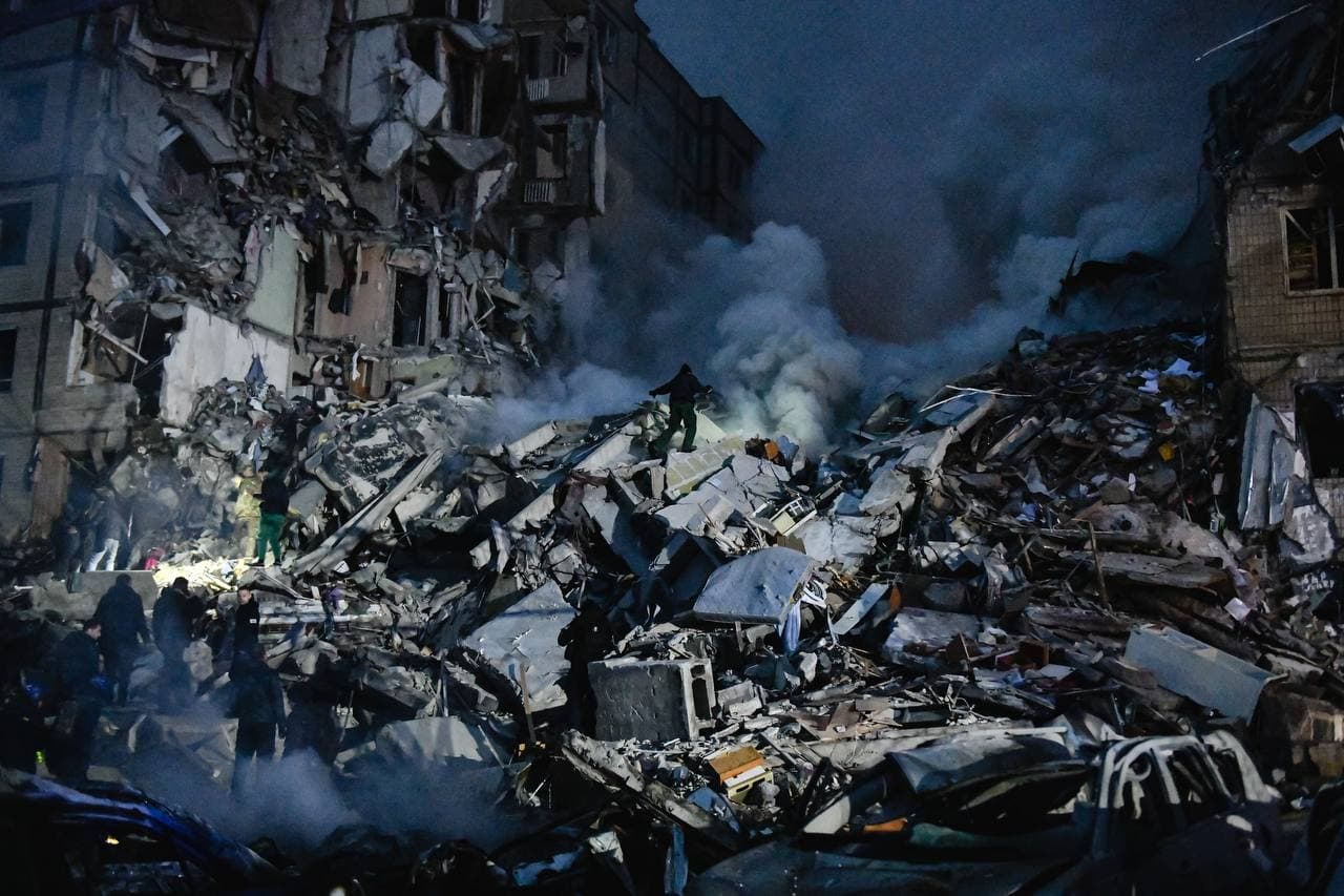 Frontnews image description