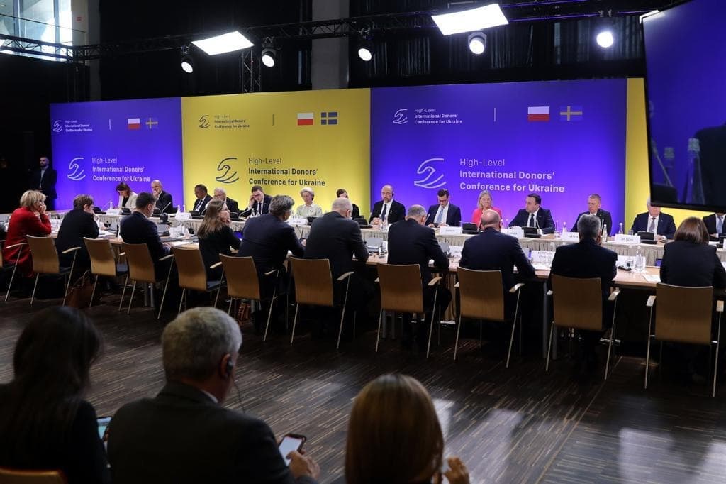 Frontnews image description