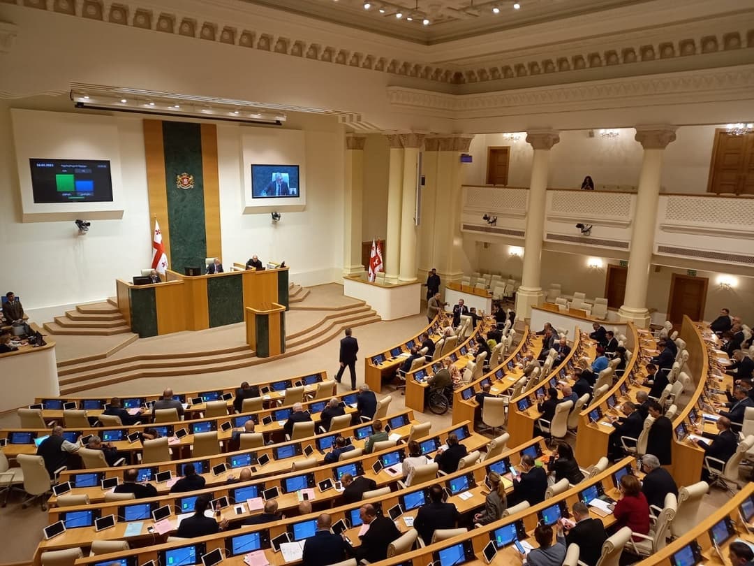 პარლამენტმა ცესკოს წევრობისა და თავმჯდომარეობის კანდიდატების არჩევის წესში ცვლილებები პირველი მოსმენით მიიღო