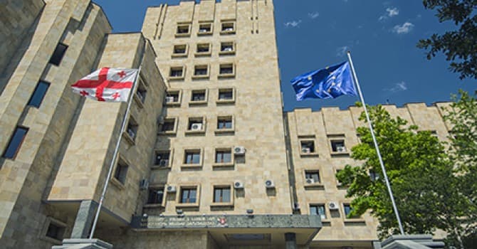 განსაკუთრებული სისასტიკით ჩადენილ განზრახ მკვლელობაში ბრალდებულს 17 წლით პატიმრობა მიესაჯა