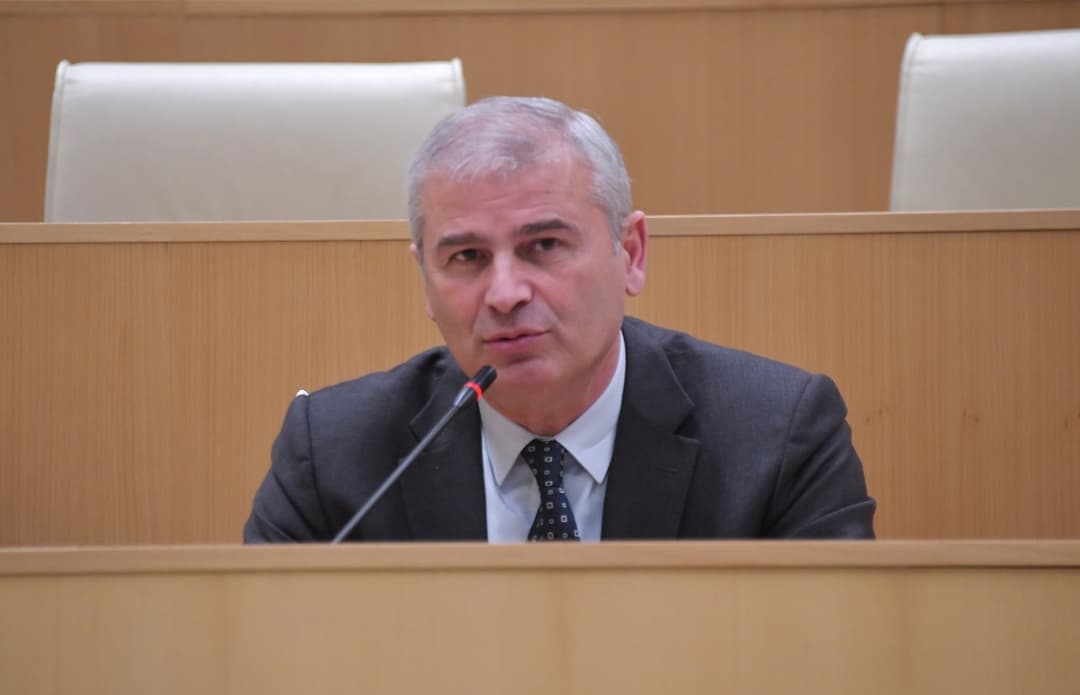 ირაკლი ქადაგიშვილი – მუშაობის ყველა საშუალება არის ამ პარლამენტში, ყველა ფორმატი იქნება რეალიზებული