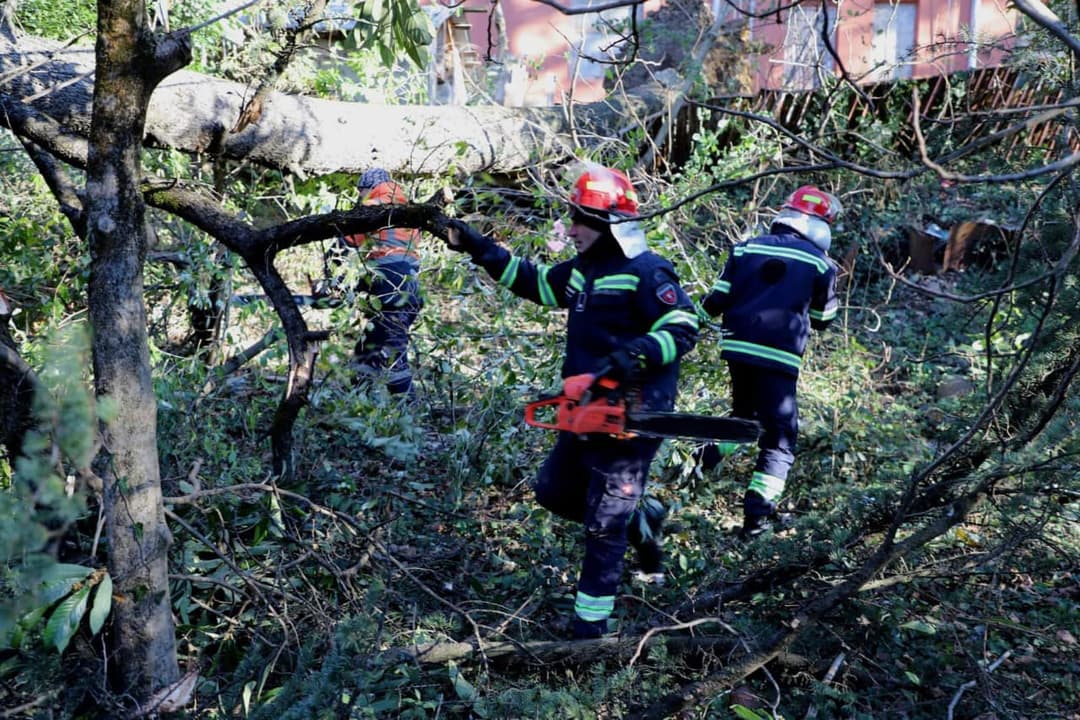 იმერეთში სტიქიის შედეგად ორი ადამიანი დაშავდა