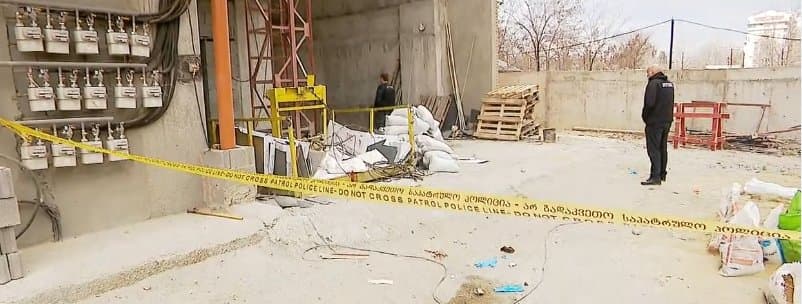 ლუბლიანას ქუჩაზე მშენებლობიდან ორი მუშა გადმოვარდა