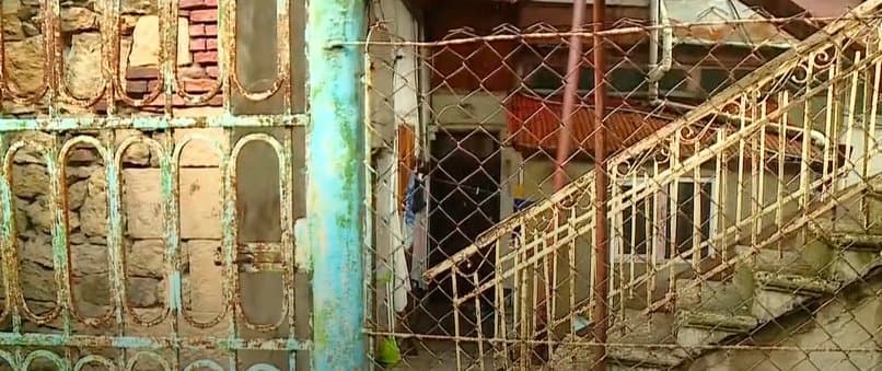 Frontnews image description