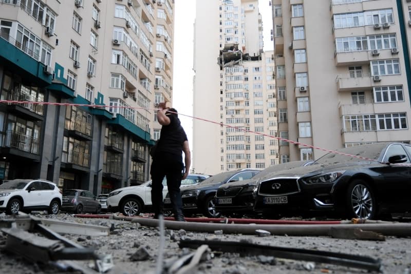 Frontnews image description