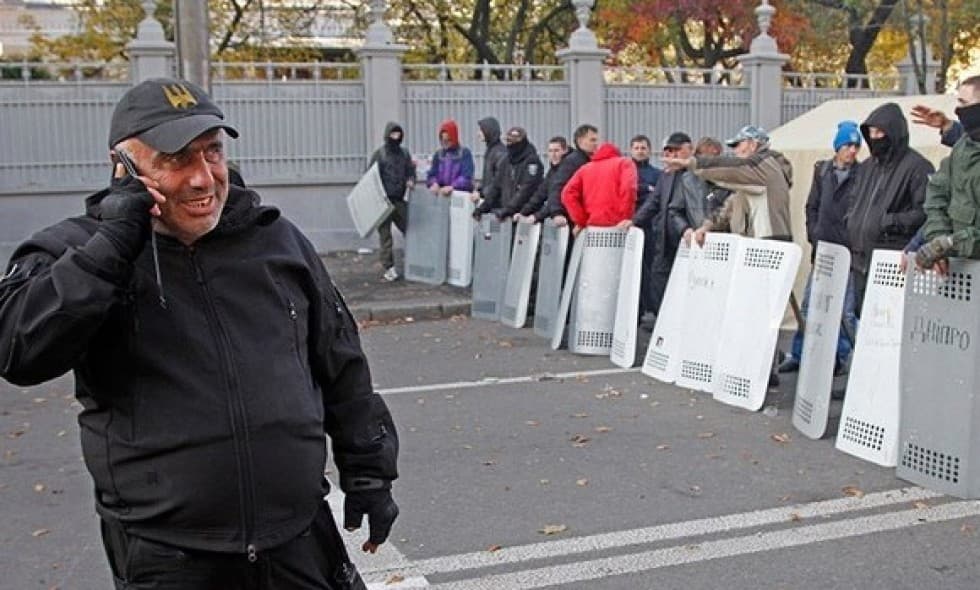 ბატალიონ “დონბასის” ქართველი მოხალისე უკრაინაში გატაცების და ქვეყნიდან გაძევების დეტალებს იხსენებს
