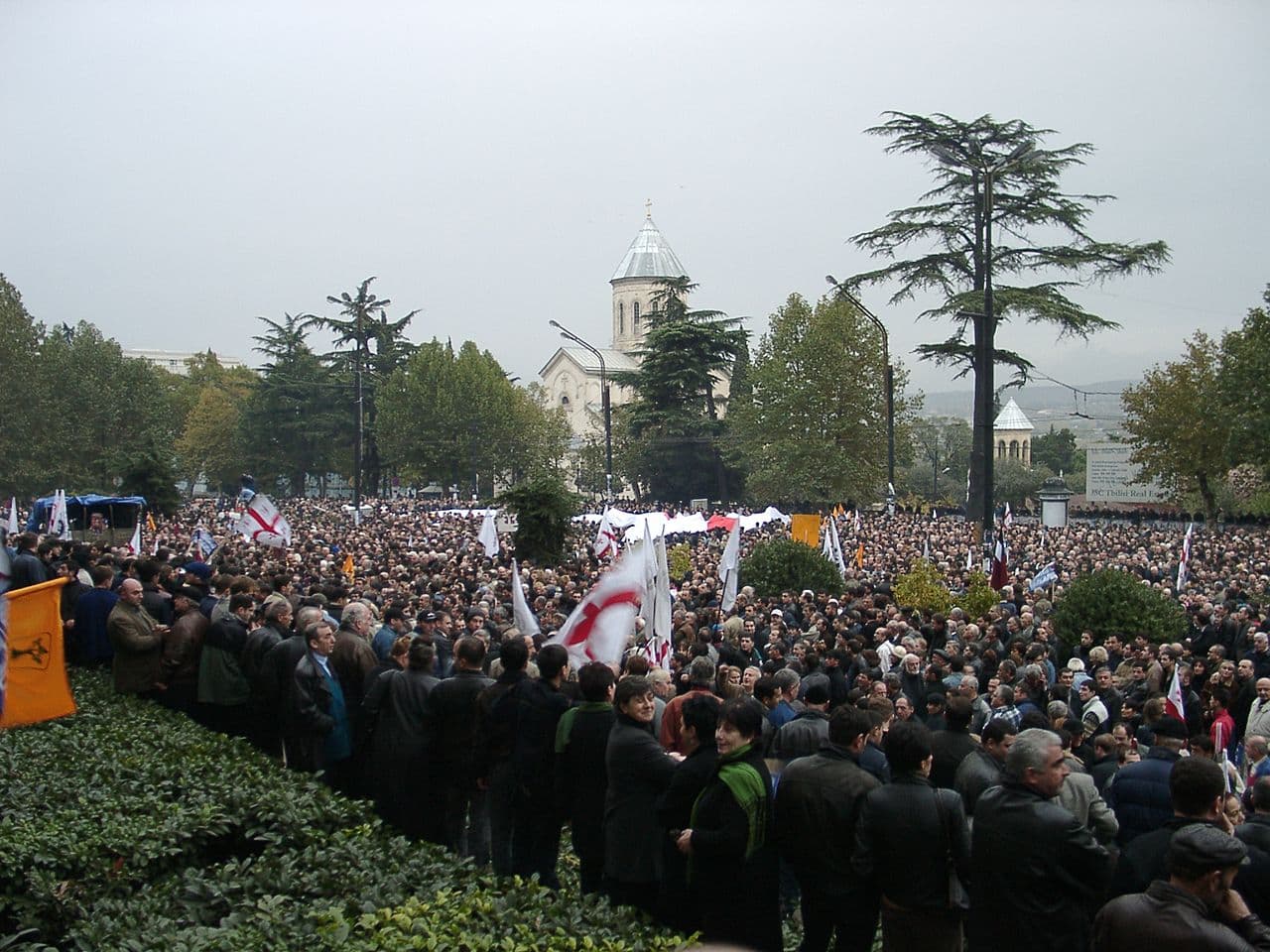 Frontnews image description