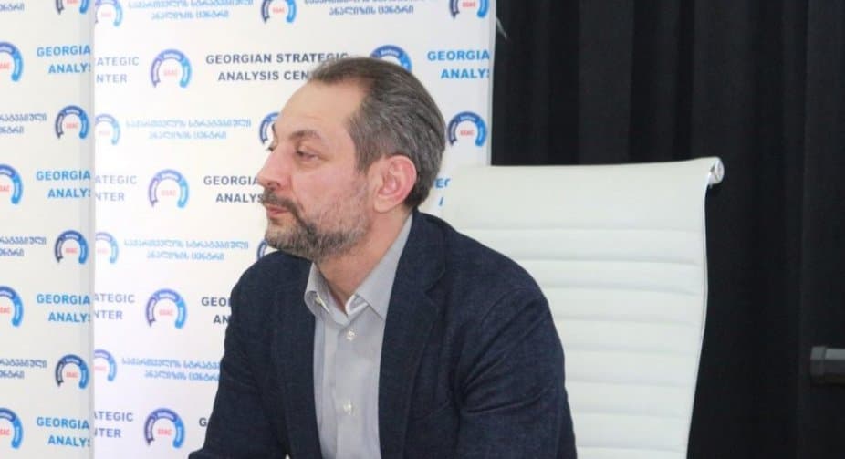 გიორგი რუხაძე – ივანიშვილს შანსი გამოუგზავნა პოლიტიკის ღმერთმა, წინ აღუდგეს რუსულ ინტერესებს და გაასამმაგოს ამ ქვეყნის ფუნქცია