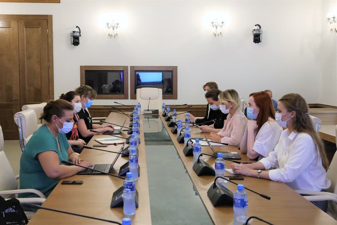 პარლამენტის გენდერული თანასწორობის საბჭო მარტოხელა მშობლის სტატუსის გაფართოებასთან დაკავშირებით მუშაობას დაიწყებს