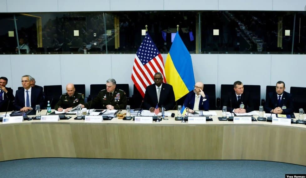 Frontnews image description