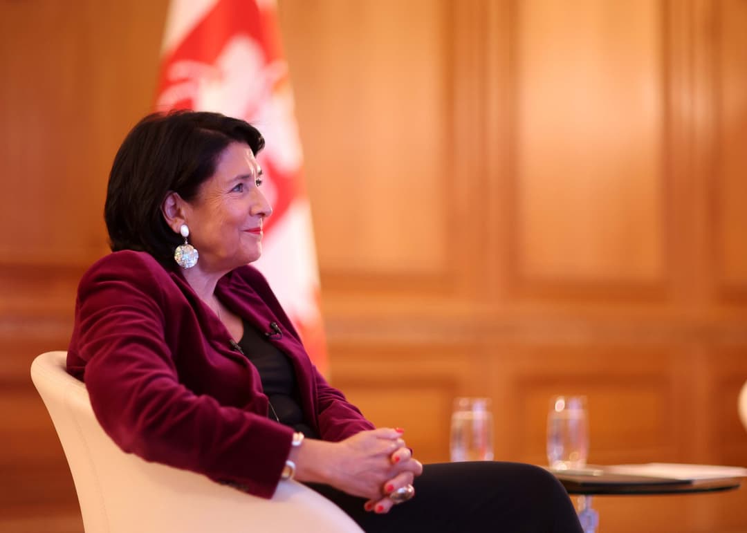 President to submit signatures collected as part of her campaign to dip corps this week