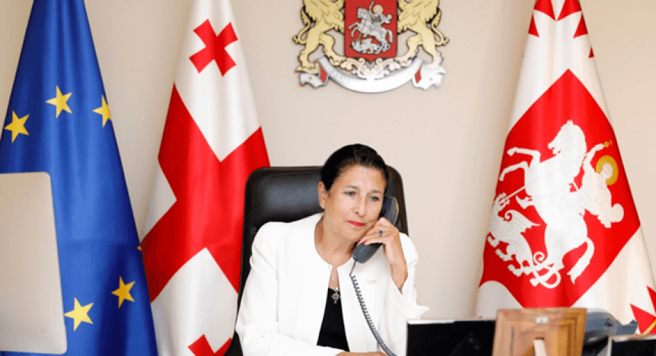 სალომე ზურაბიშვილი უკრაინას დამოუკიდებლობის დღეს ულოცავს