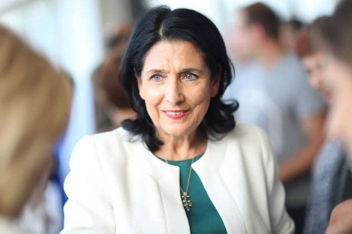 Frontnews image description